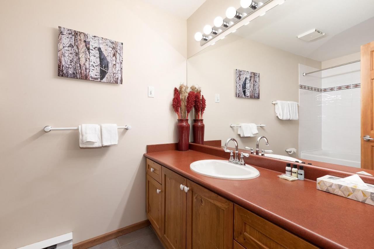 Deer Run By Whistler Premier Apartamento Exterior foto